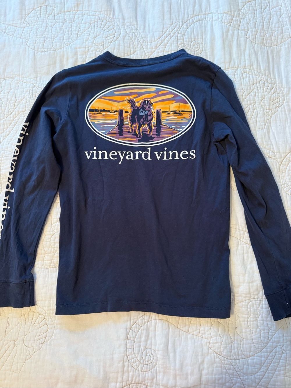 Boys Vineyard Vines Sunset Pier Bernese Mountain Dog Long Sleeve Pocket Tee S